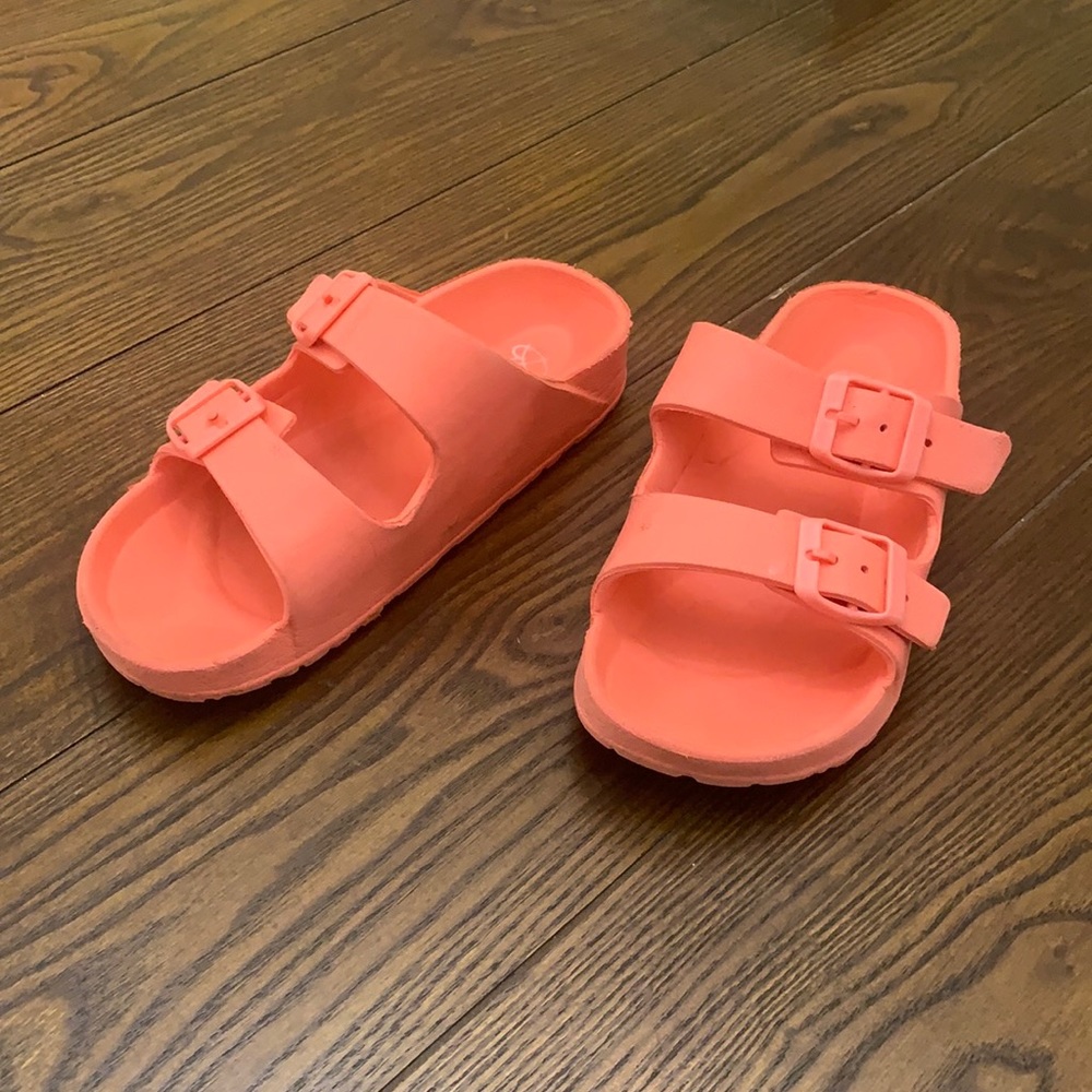 Little girls sandals